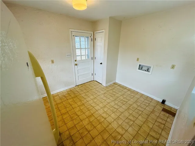 $825 | 1104-1 Ayton Place, Fayetteville, NC 28304