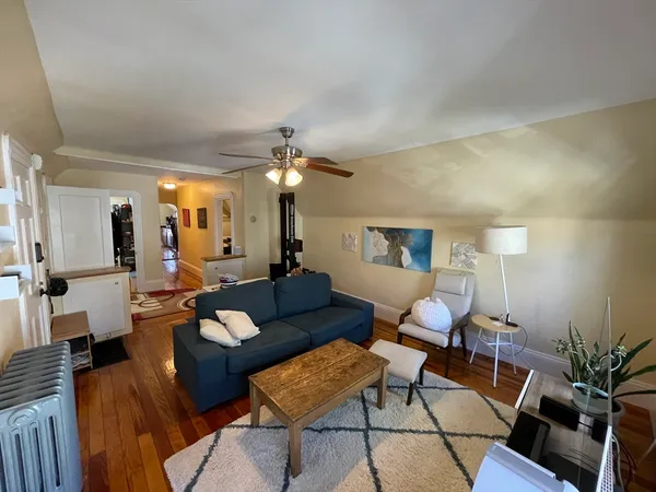 $4,000 | 21 Chandler Street, Unit 3, Somerville, MA 02144