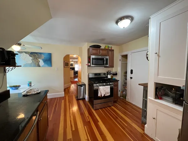 $4,000 | 21 Chandler Street, Unit 3, Somerville, MA 02144