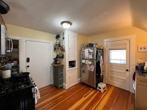 $4,000 | 21 Chandler Street, Unit 3, Somerville, MA 02144