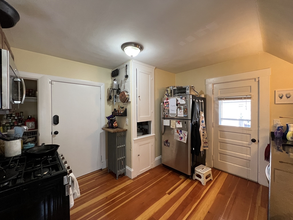 21 Chandler Street, Unit 3 Somerville, MA 02144 - Photo 20 of 26