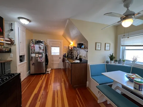 $4,000 | 21 Chandler Street, Unit 3, Somerville, MA 02144