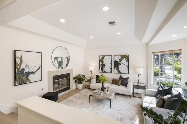 $1,698,000 | 2064 Rialto Court, Mountain View, CA 94043