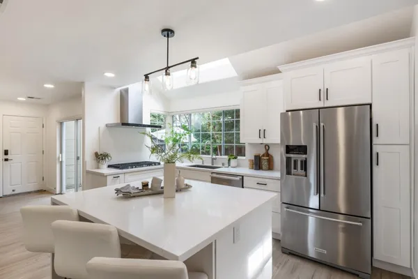 $1,698,000 | 2064 Rialto Court, Mountain View, CA 94043