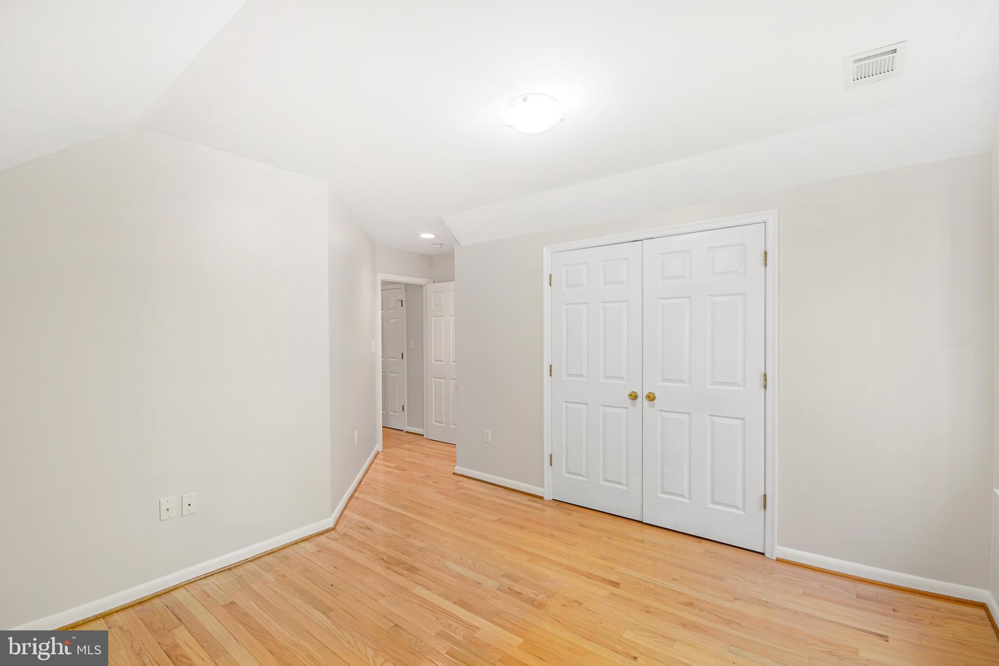 3533 Hopeland Road Frederick, MD 21704 - Photo 40 of 81 Fourth bedroom
