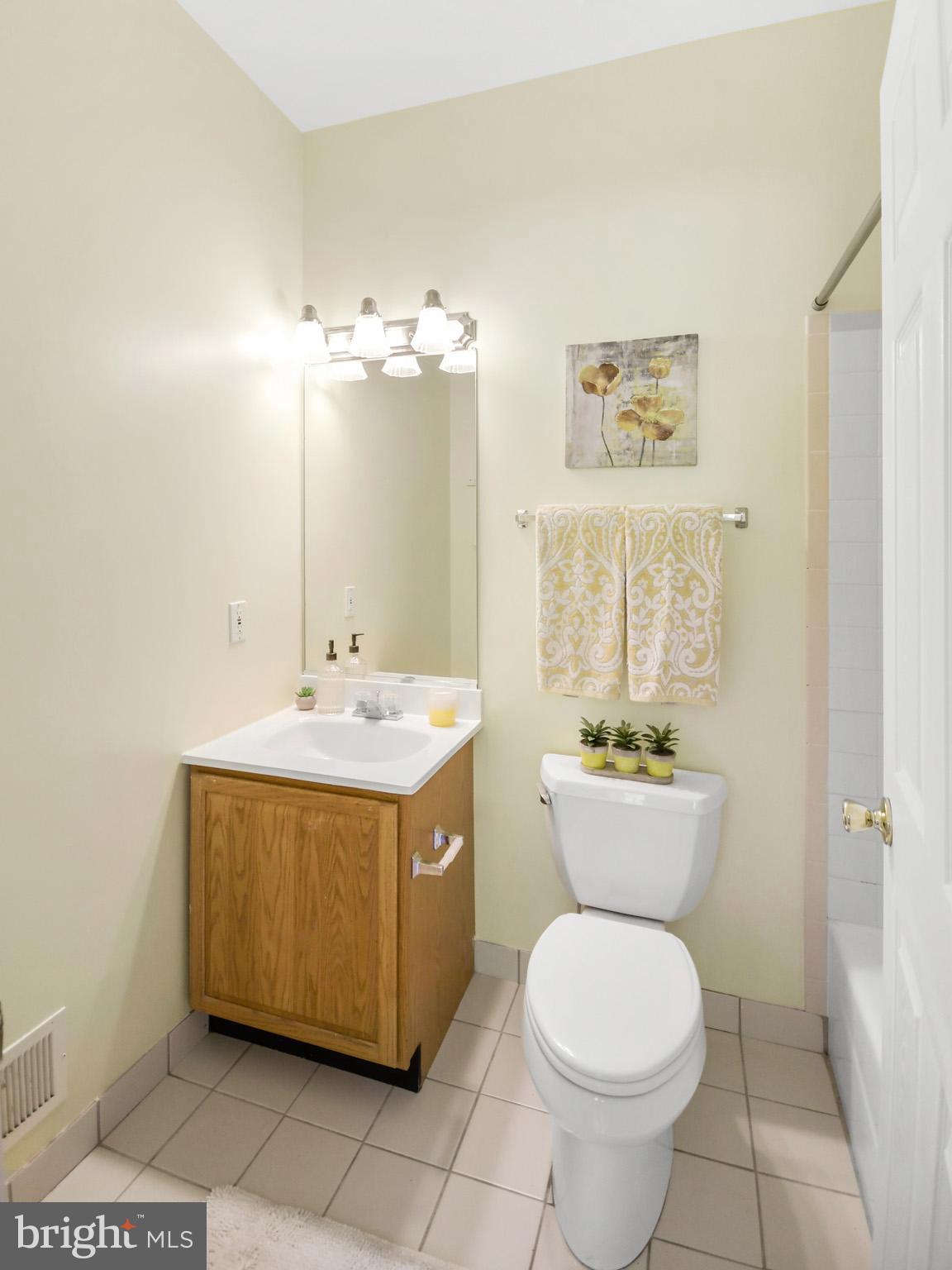 3533 Hopeland Road Frederick, MD 21704 - Photo 59 of 81 Full bath in guest house