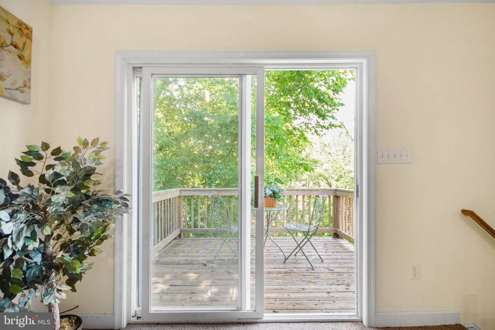 3533 Hopeland Road Frederick, MD 21704 - Photo 77 of 81 Balcony off of guest house