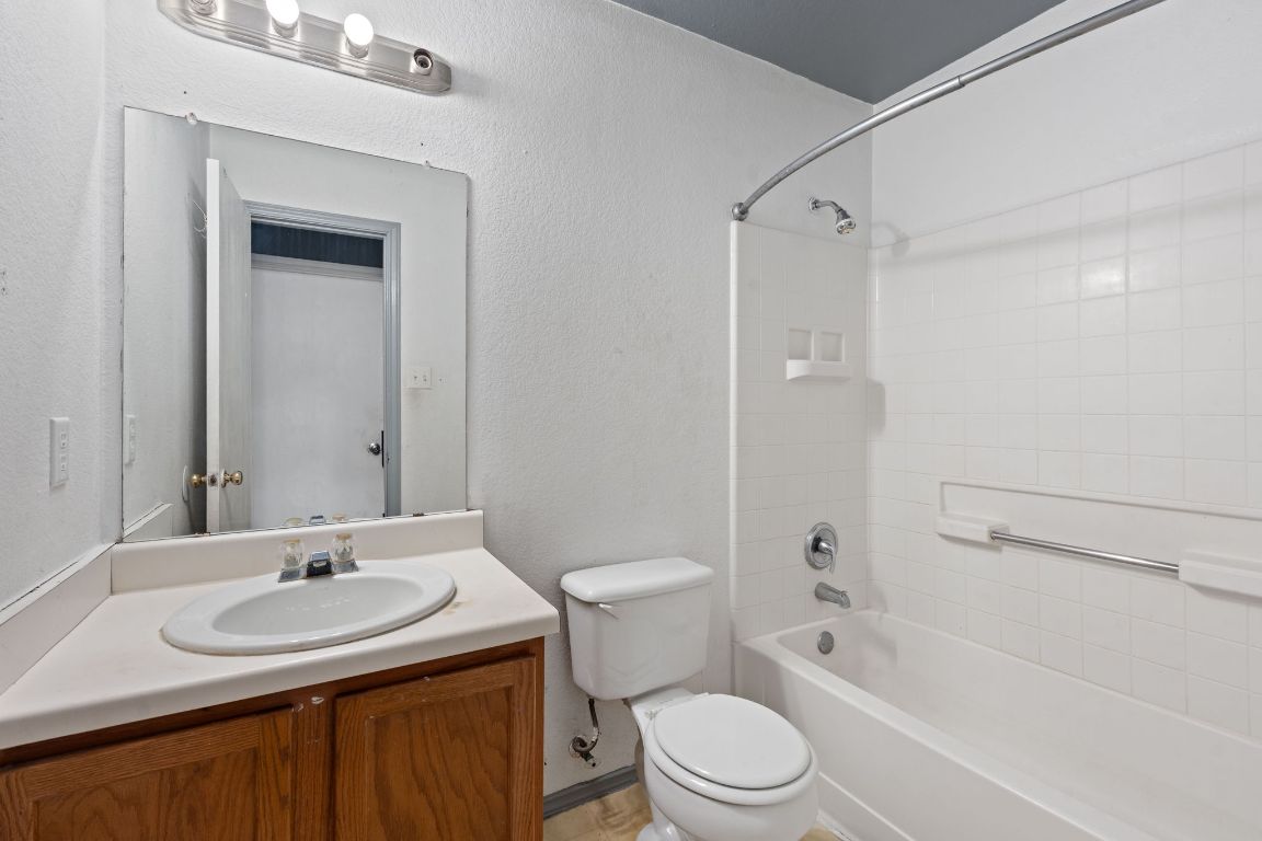 14301 Sandifer Street Austin, TX 78725 - Photo 19 of 27