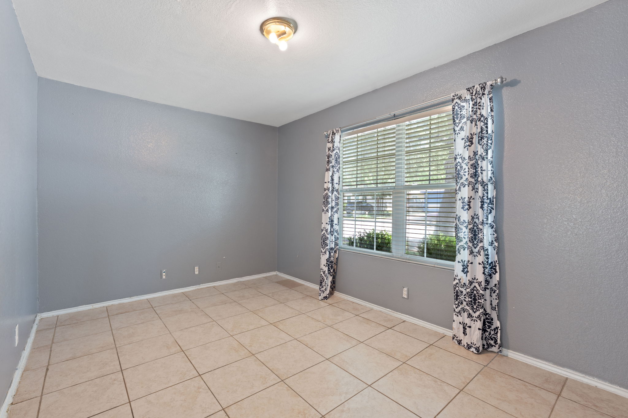 14301 Sandifer Street Austin, TX 78725 - Photo 23 of 27