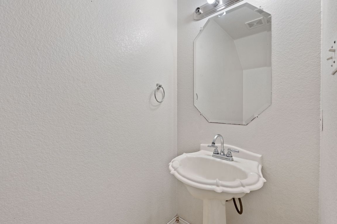 14301 Sandifer Street Austin, TX 78725 - Photo 24 of 27