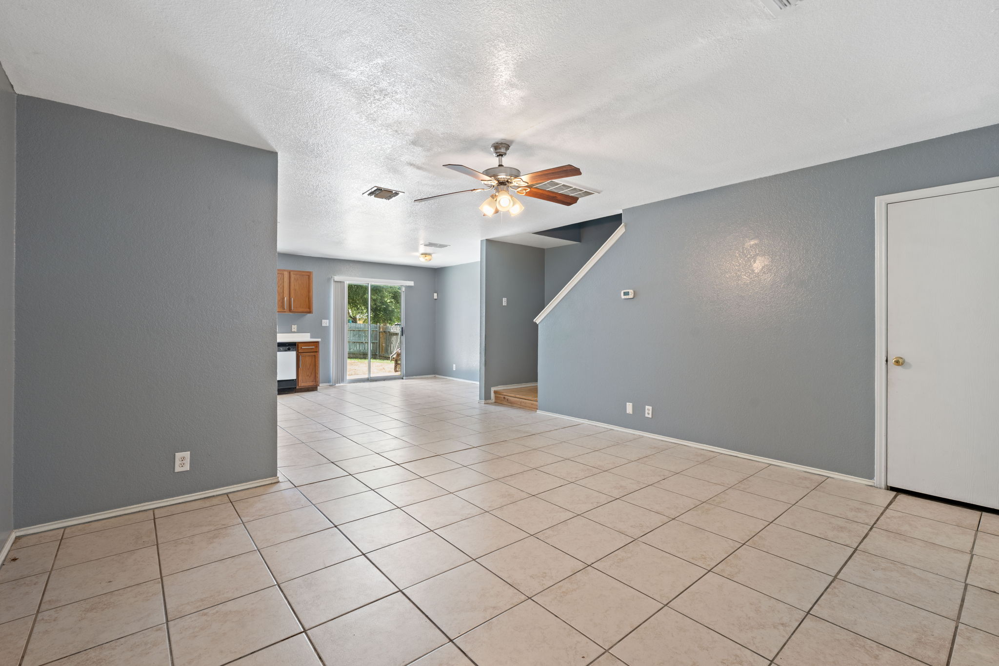 14301 Sandifer Street Austin, TX 78725 - Photo 4 of 27