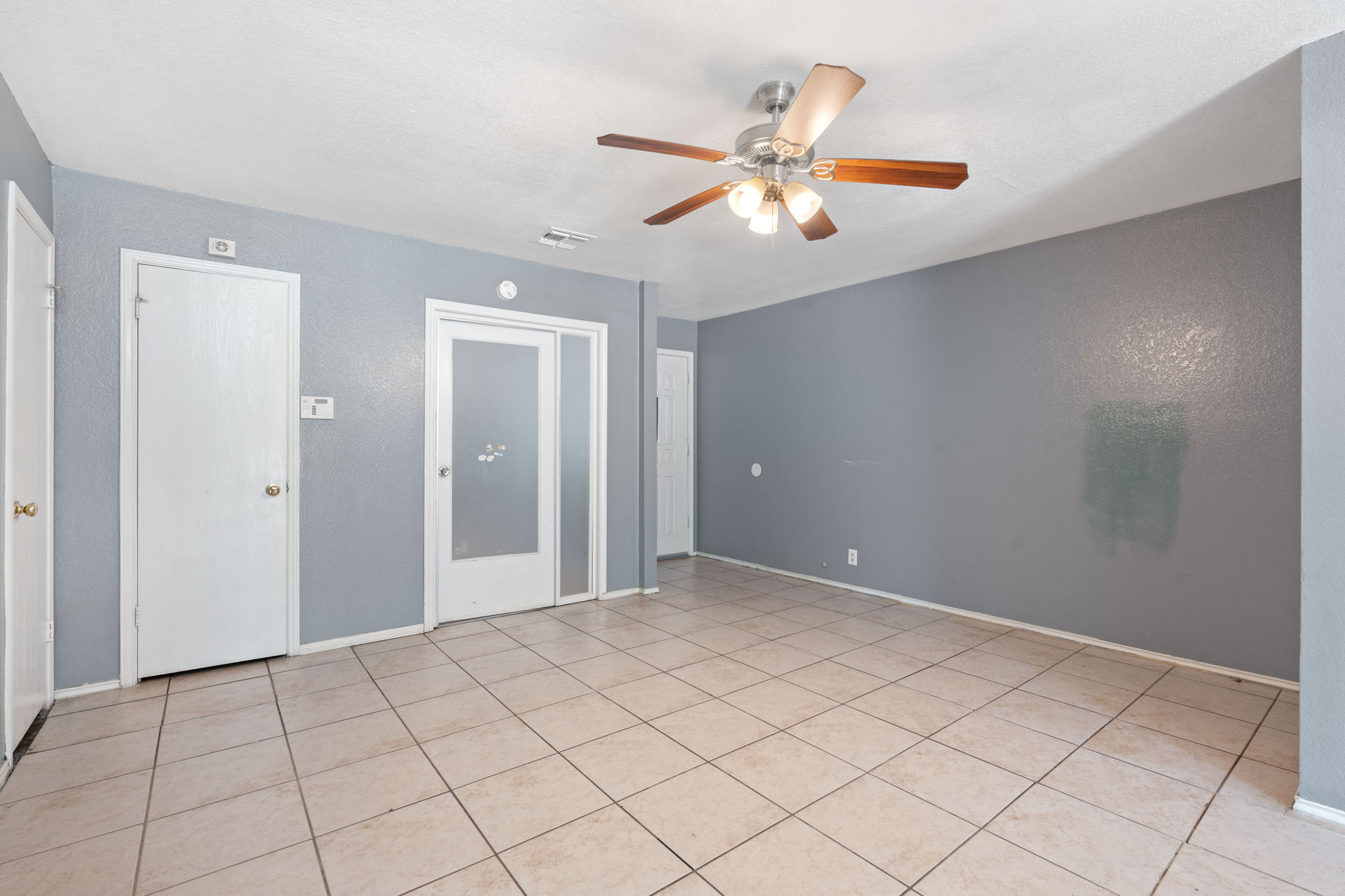 14301 Sandifer Street Austin, TX 78725 - Photo 5 of 27