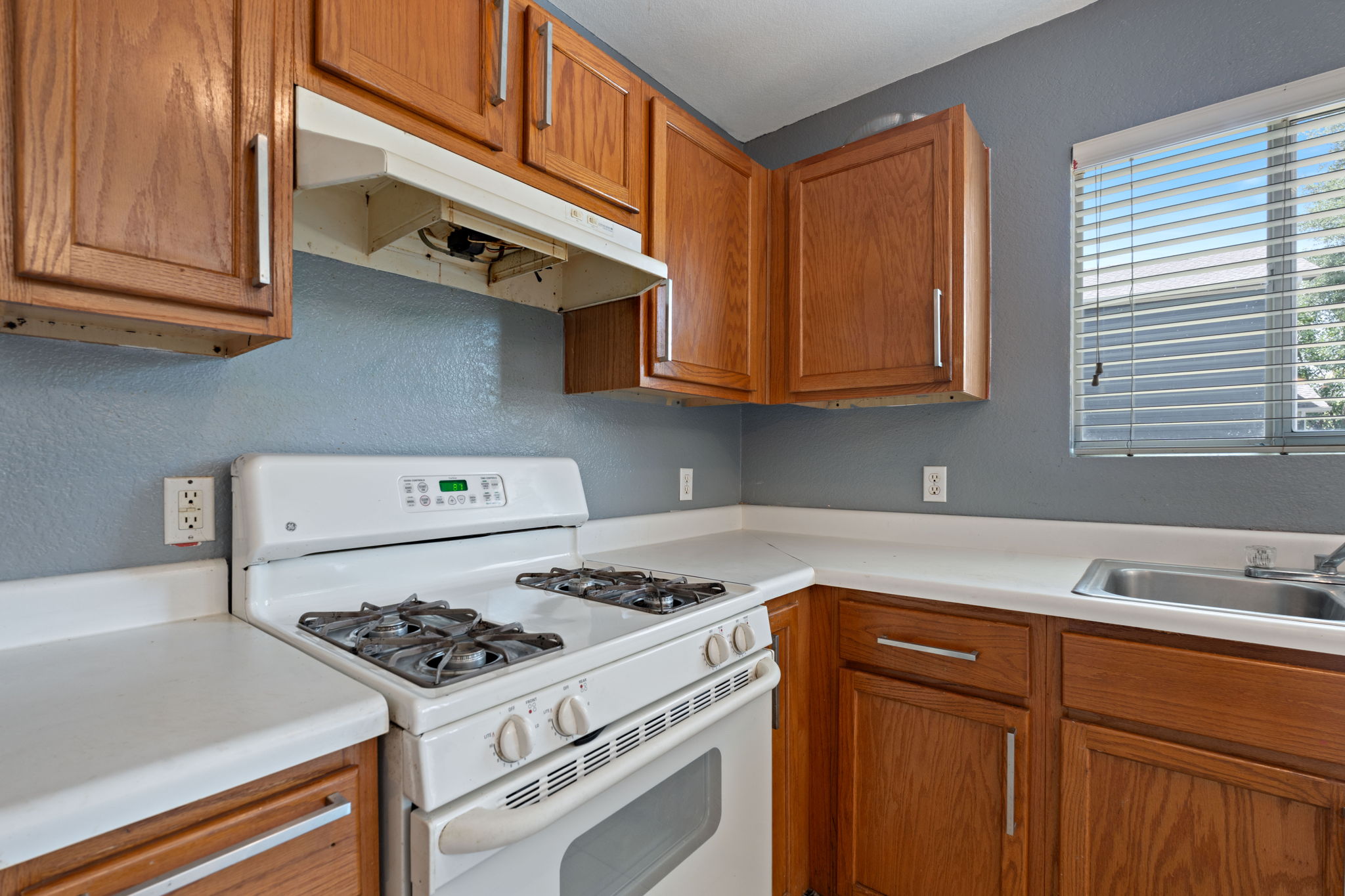 14301 Sandifer Street Austin, TX 78725 - Photo 10 of 27