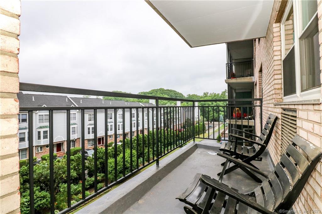 25 Cartright Street, Unit 4B Bridgeport, CT 06604 - Photo 10 of 10