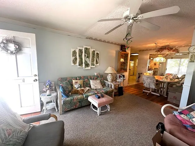 $124,900 | 9811 Lily Street North, Unit 246, Pinellas Park, FL 33782