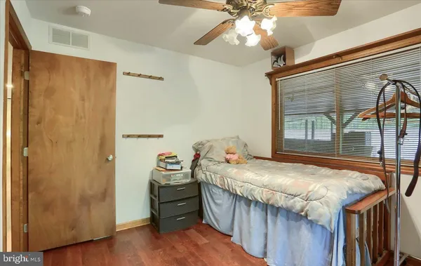 $389,999 | 208 Owego Drive, Hazleton, PA 18202