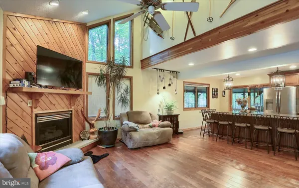 $389,999 | 208 Owego Drive, Hazleton, PA 18202