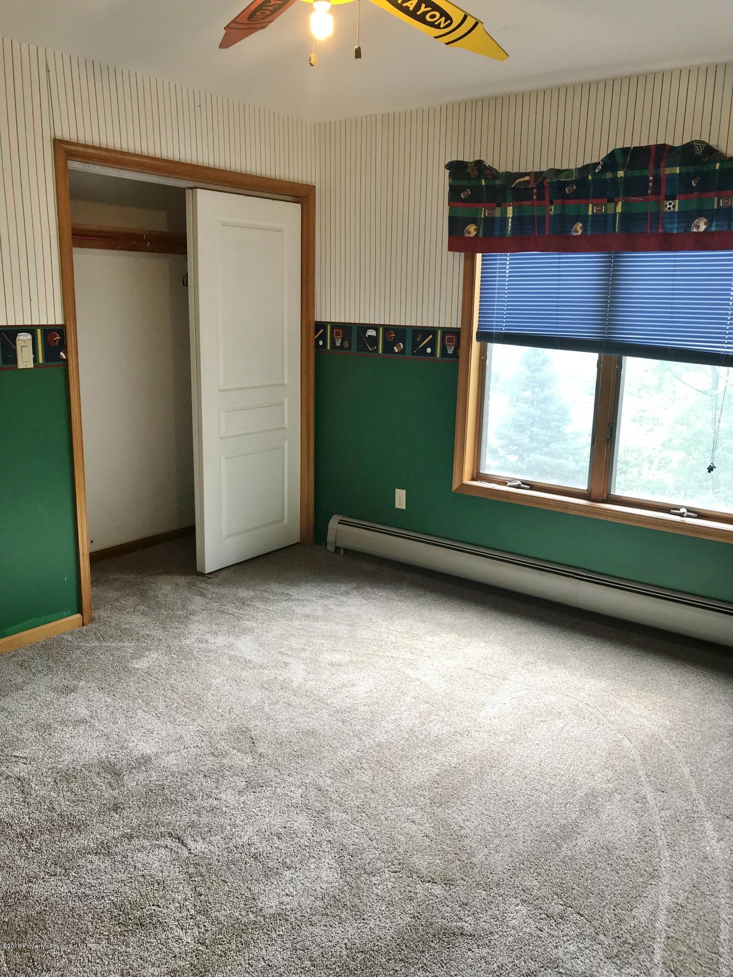 20 Ridgeview Drive Scranton, PA 18504 - Photo 25 of 39 an empty room with windows