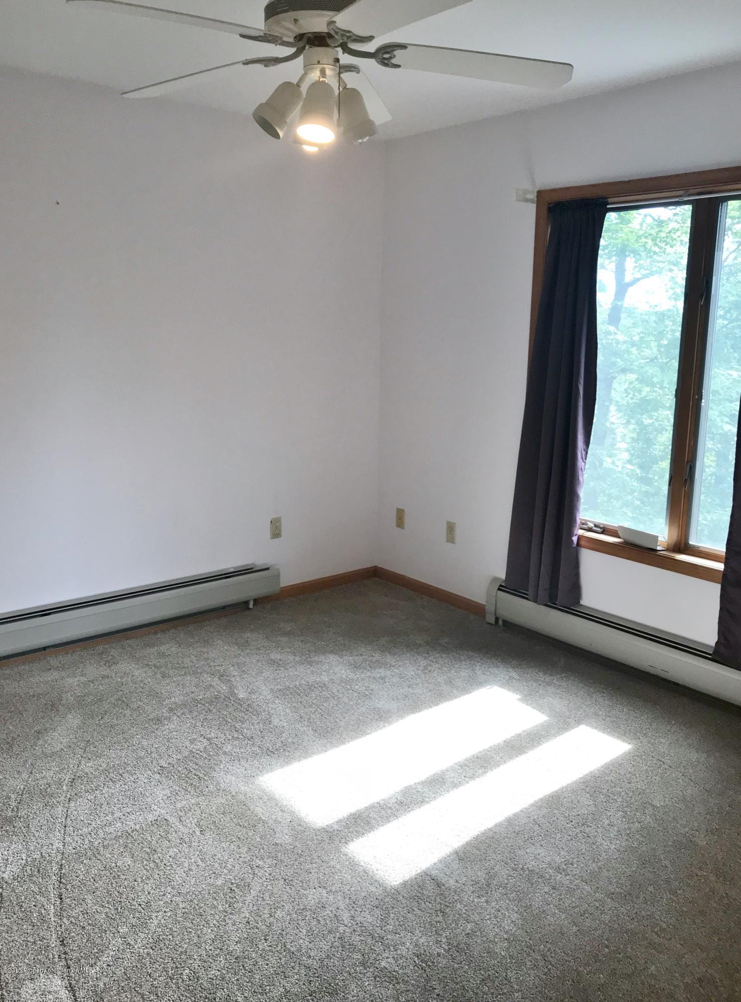 20 Ridgeview Drive Scranton, PA 18504 - Photo 28 of 39 an empty room with a window