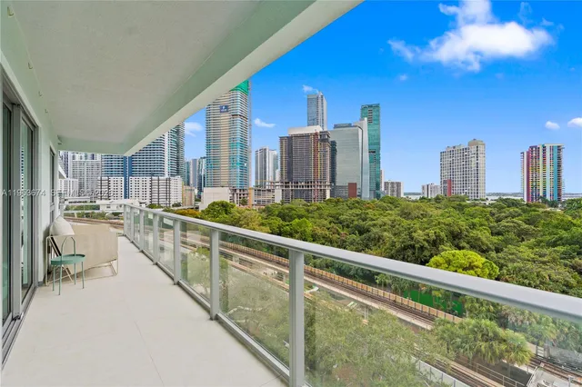 $4,500 | 1600 Southwest 1st Avenue, Unit 807, Miami, FL 33129