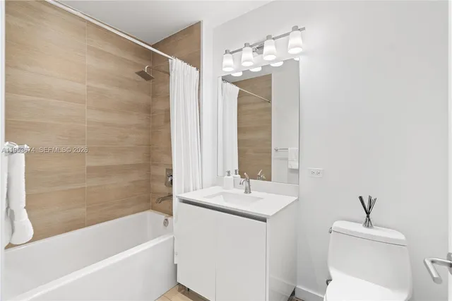 $4,500 | 1600 Southwest 1st Avenue, Unit 807, Miami, FL 33129