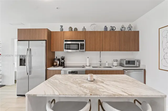 $4,500 | 1600 Southwest 1st Avenue, Unit 807, Miami, FL 33129