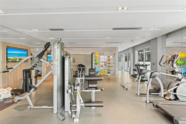 $4,500 | 1600 Southwest 1st Avenue, Unit 807, Miami, FL 33129