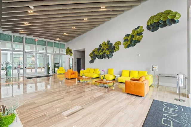 $4,500 | 1600 Southwest 1st Avenue, Unit 807, Miami, FL 33129