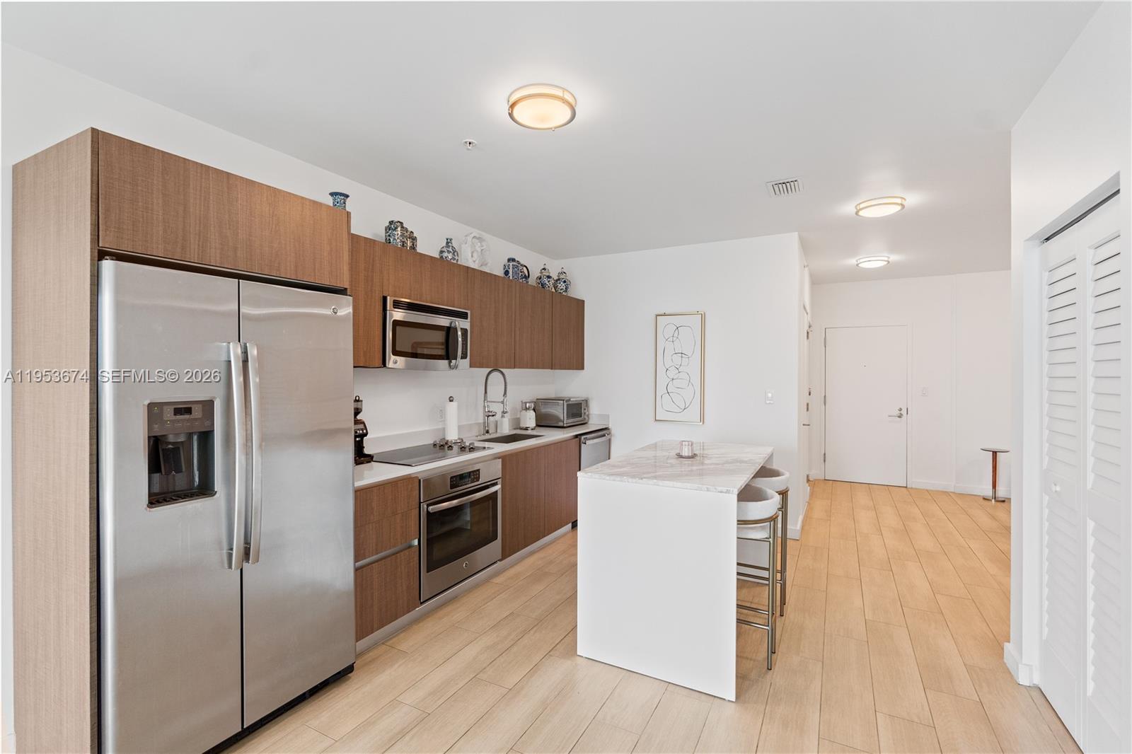 1600 Southwest 1st Avenue, Unit 807 Miami, FL 33129 - Photo 4 of 37