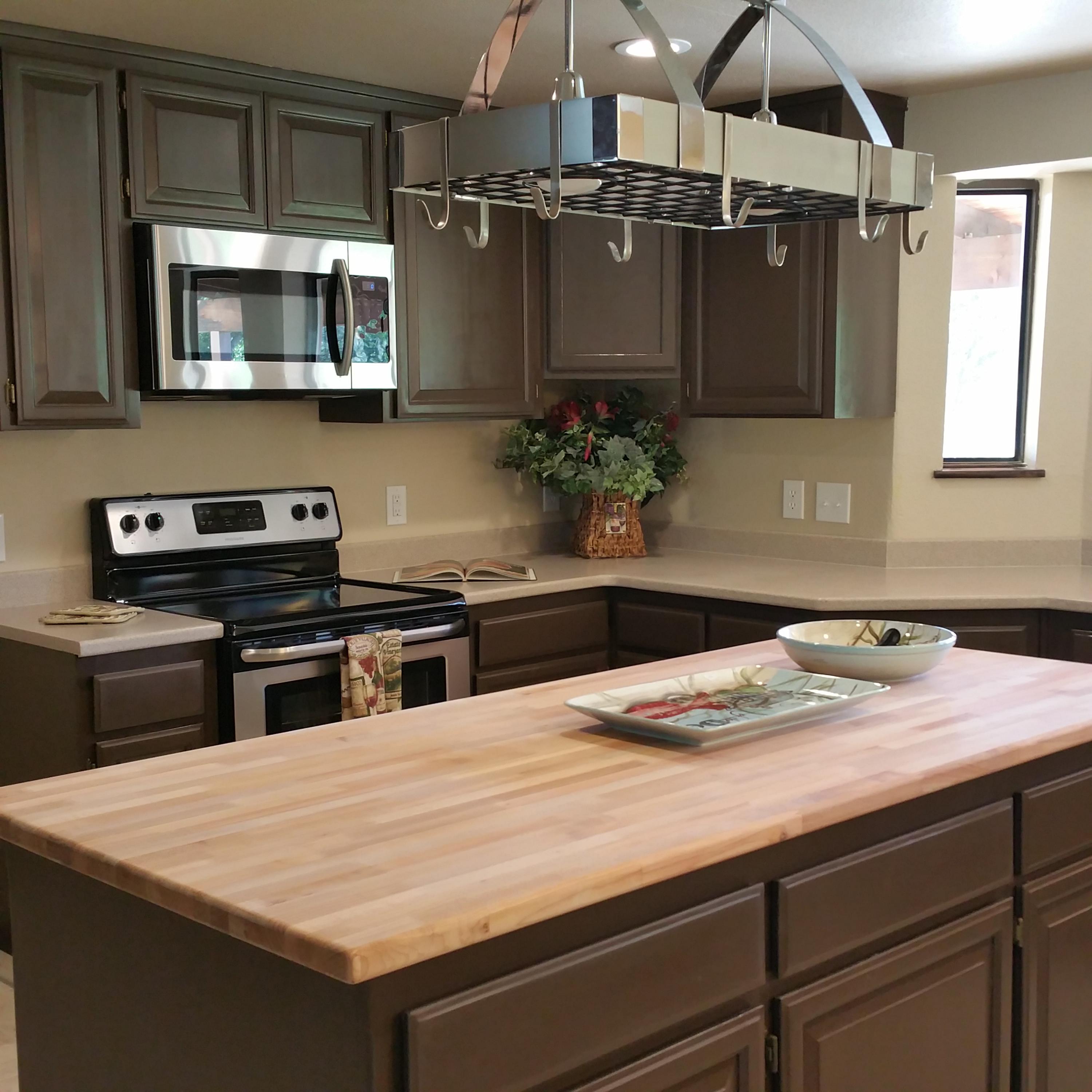 8000 Placer Road Redding, CA 96001 - Photo 13 of 39 Kitchen 2