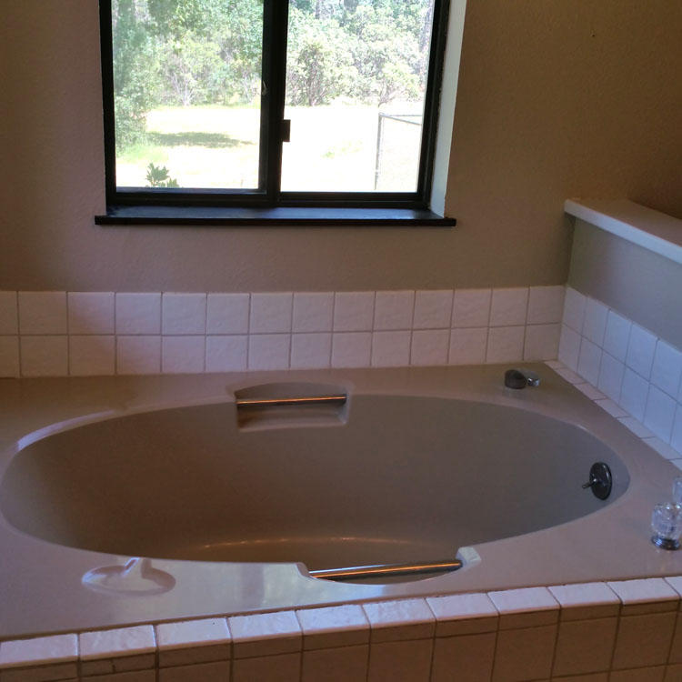 8000 Placer Road Redding, CA 96001 - Photo 29 of 39 Master bathroom garden tub