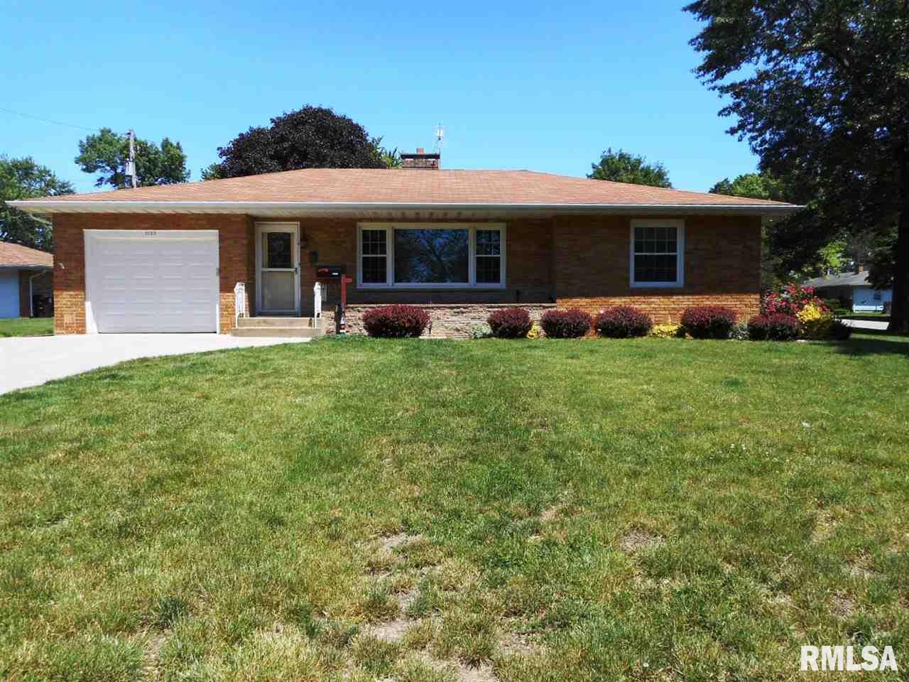 1025 Normal Street Henry, IL 61537 - Photo 1 of 26 Gallery Image 1