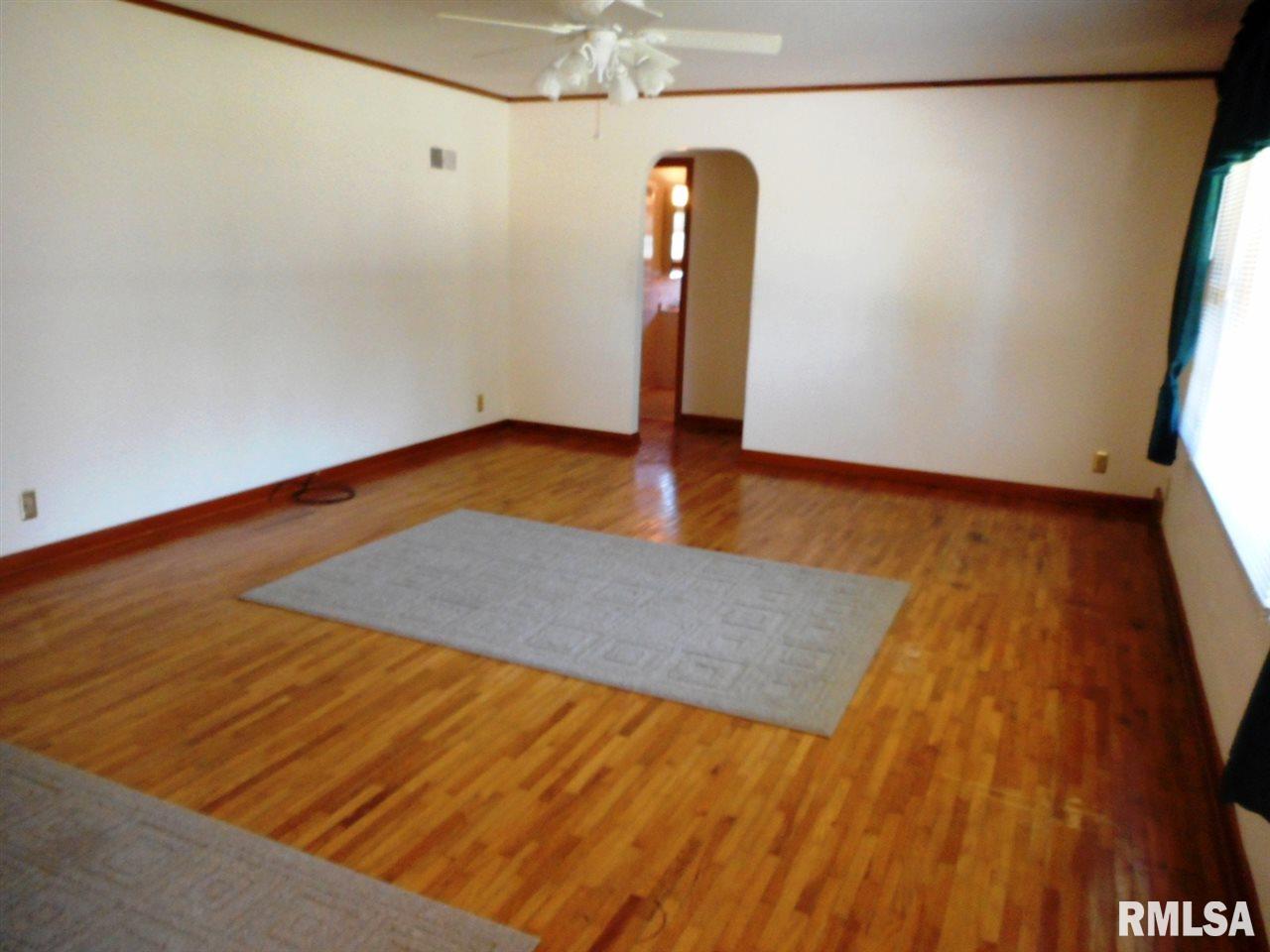 1025 Normal Street Henry, IL 61537 - Photo 11 of 26 Gallery Image 11