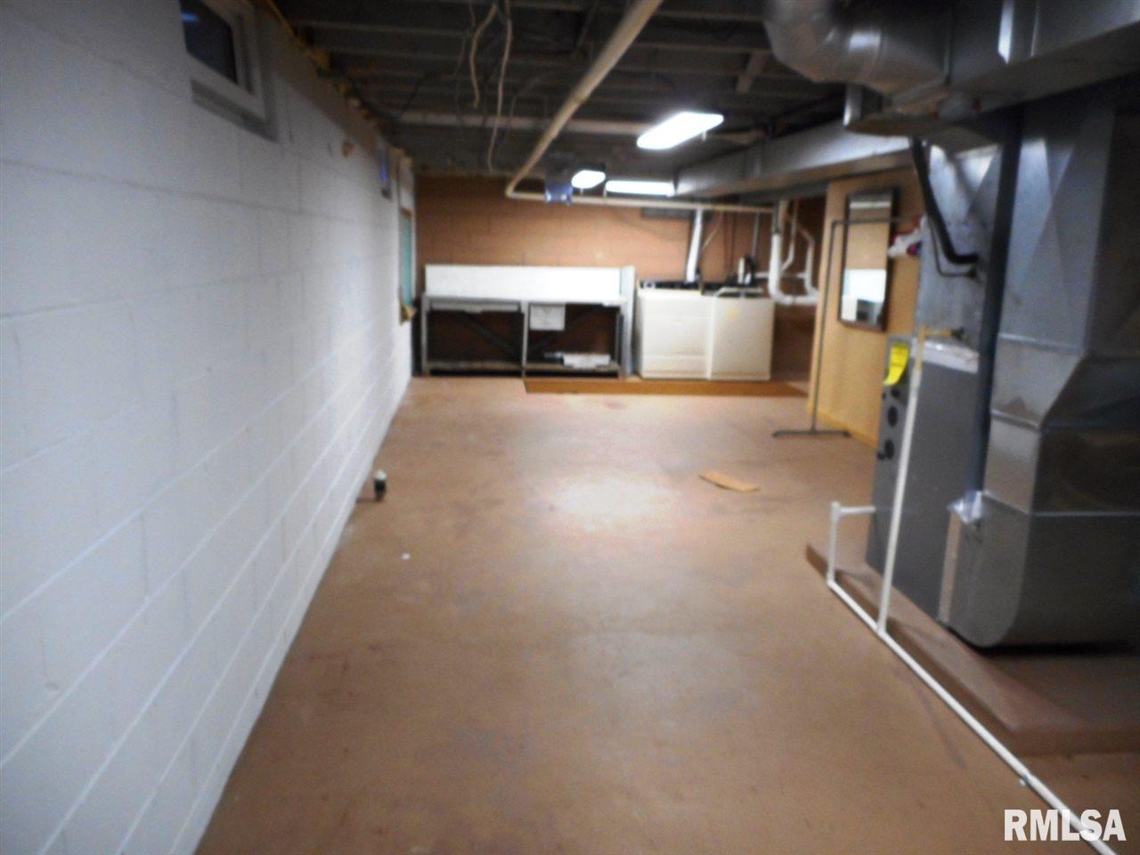 1025 Normal Street Henry, IL 61537 - Photo 18 of 26 Gallery Image 18