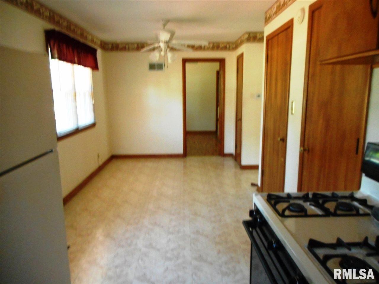 1025 Normal Street Henry, IL 61537 - Photo 7 of 26 Gallery Image 7