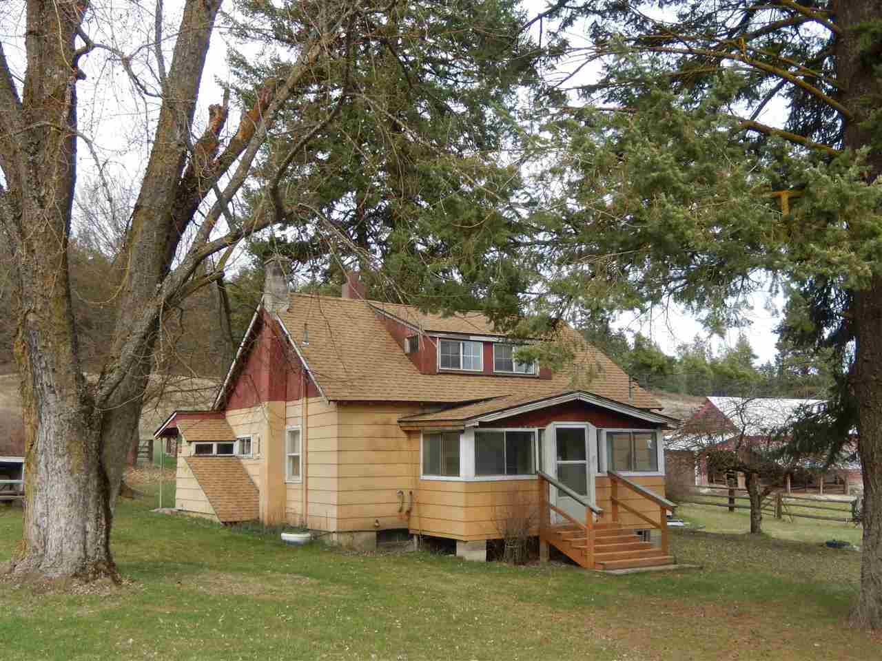 20001 North Dunn Road Colbert, WA 99005 - Photo 1 of 19
