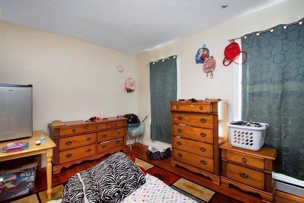 37 Benefit Street Worcester, MA 01610 - Photo 21 of 40