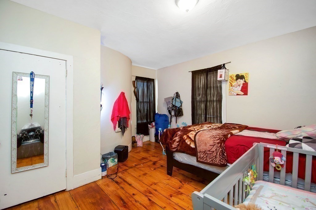 37 Benefit Street Worcester, MA 01610 - Photo 24 of 40