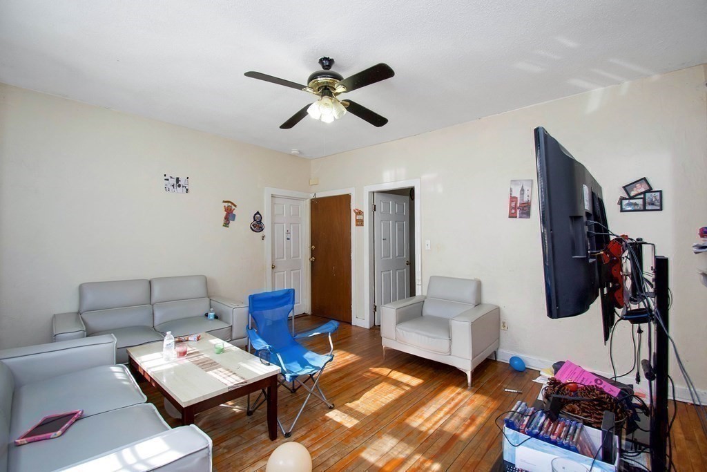37 Benefit Street Worcester, MA 01610 - Photo 39 of 40