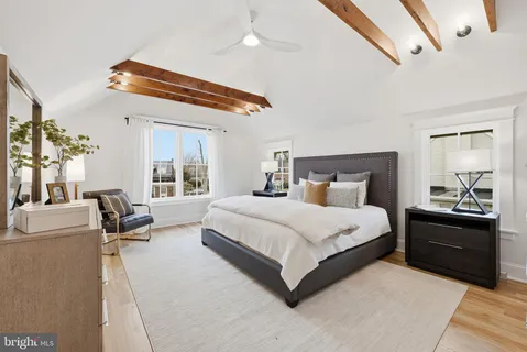 $2,399,000 | 605 Hilltop Terrace, Alexandria, VA 22301