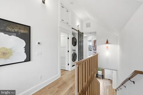 $2,399,000 | 605 Hilltop Terrace, Alexandria, VA 22301