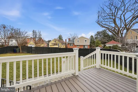$2,399,000 | 605 Hilltop Terrace, Alexandria, VA 22301
