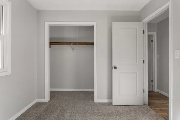 $225,500 | 1201 Robin Road, Mahomet, IL 61853