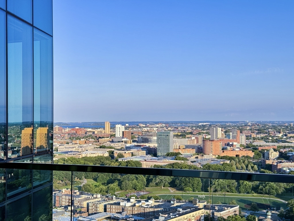 188 Brookline Avenue, Unit PH29A Boston, MA 02215 - Photo 22 of 42 a view of a city