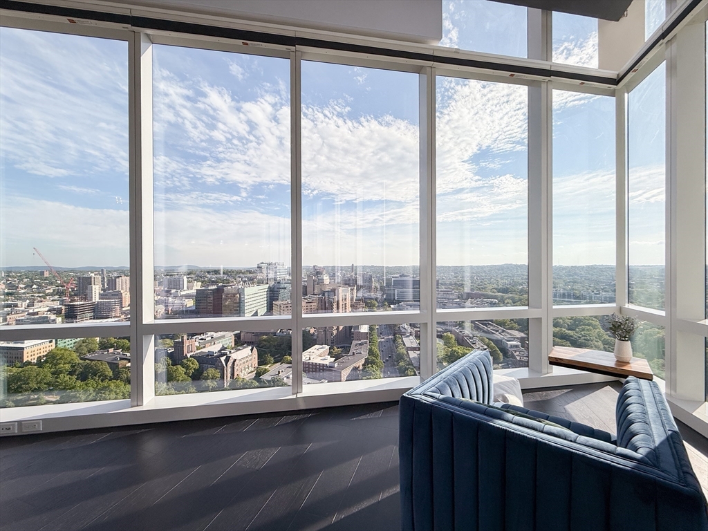 188 Brookline Avenue, Unit PH29A Boston, MA 02215 - Photo 6 of 42 a kitchen with a sink and a large window
