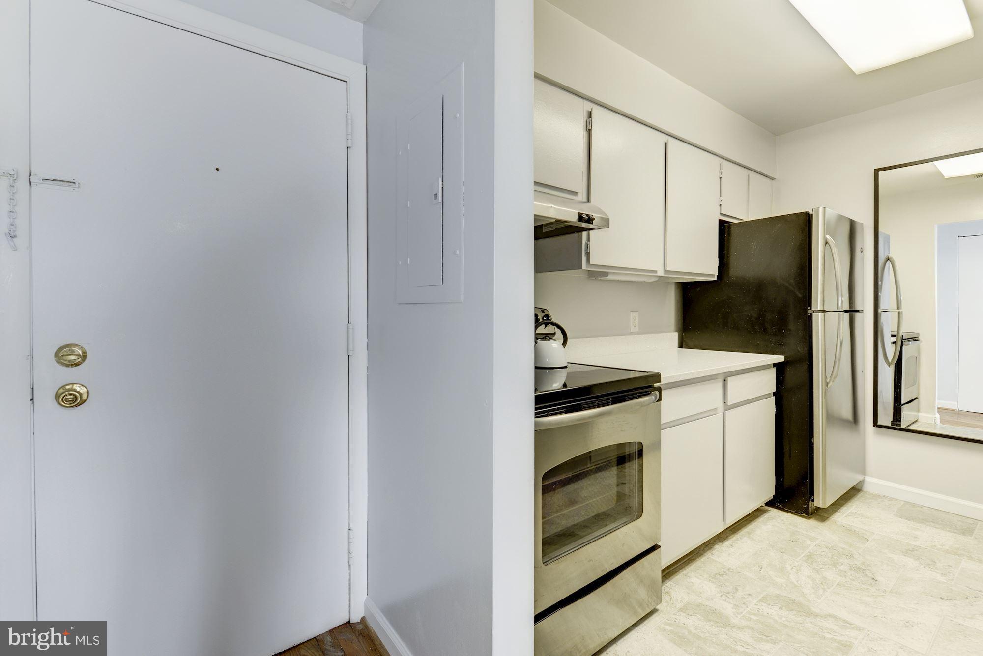 1763 Columbia Road Northwest, Unit 508 Washington, DC 20009 - Photo 2 of 19 Kitchen (1 of 3)