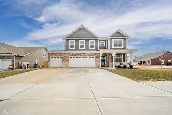 $399,900 | 305 Waterford Lane, Pendleton, IN 46064