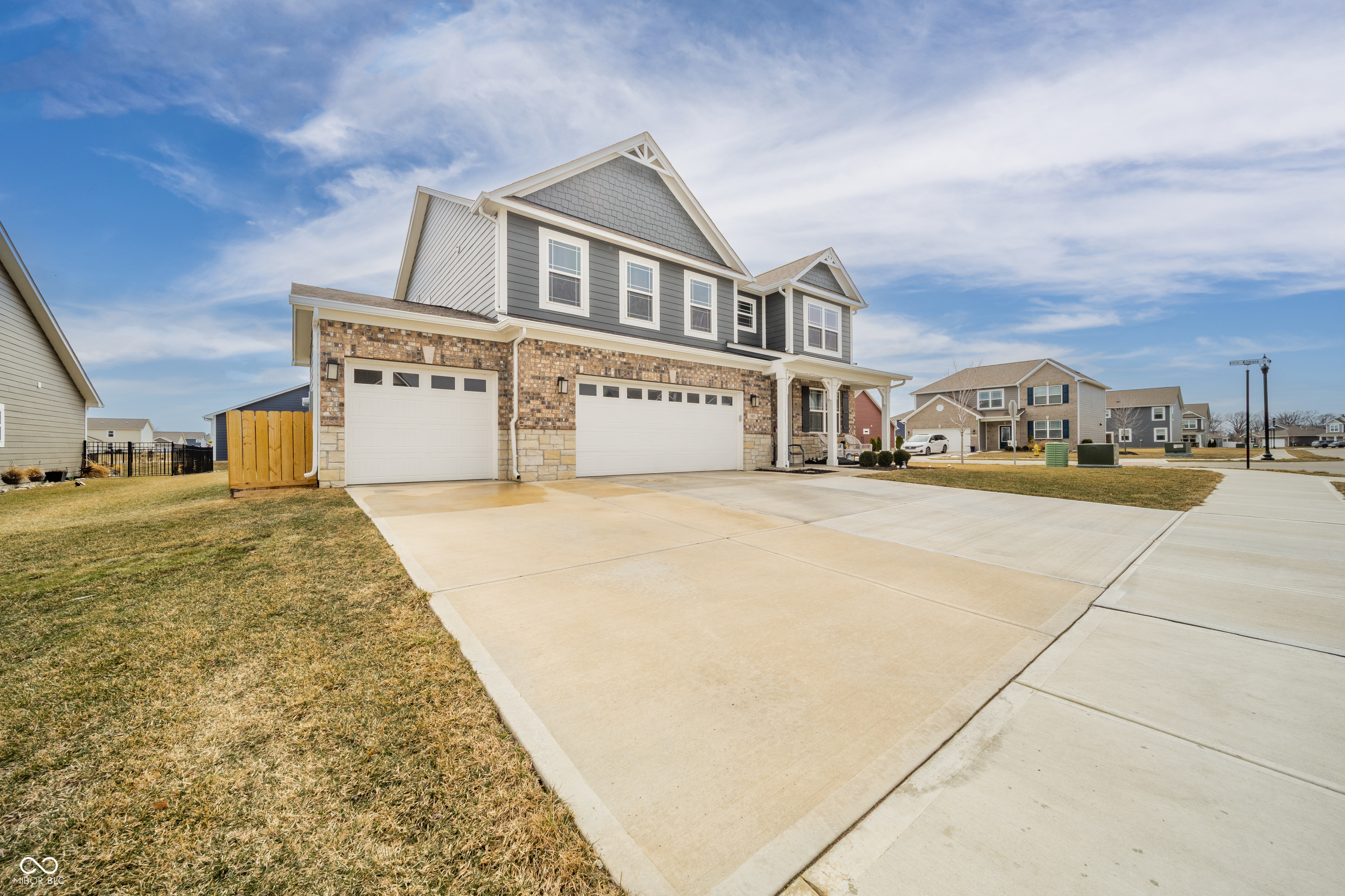 305 Waterford Lane Pendleton, IN 46064 - Photo 3 of 39