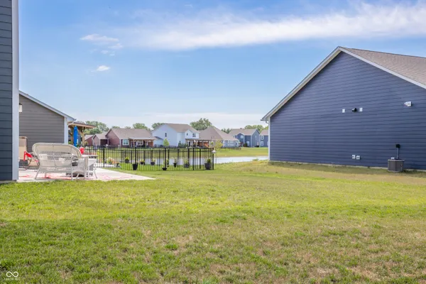 $399,900 | 305 Waterford Lane, Pendleton, IN 46064