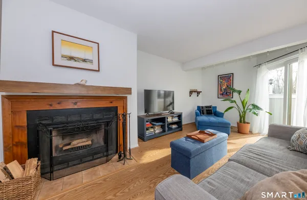 $310,000 | 81 Main Street, Unit 15B, Branford, CT 06405
